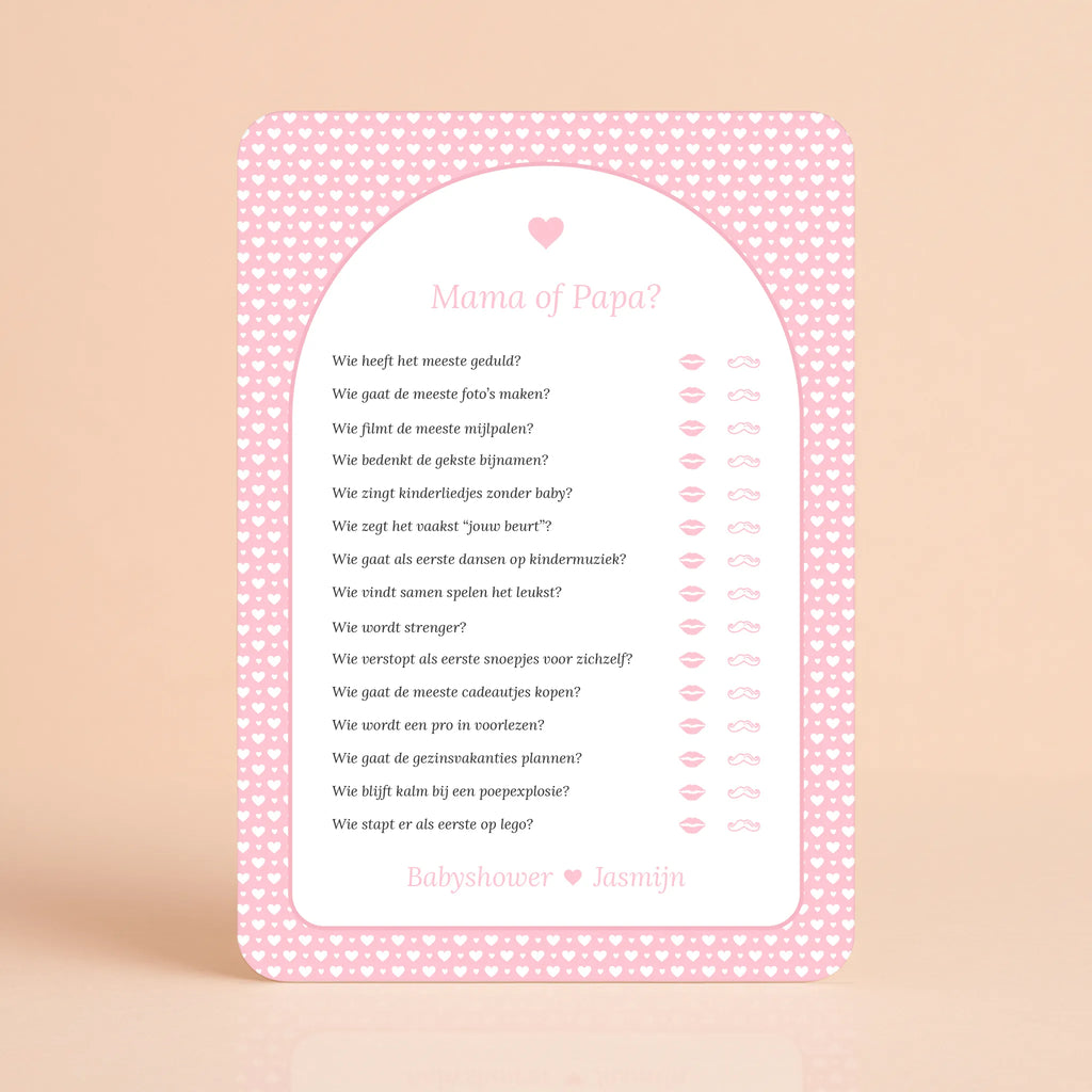 Mama of Papa kaart met witte hartjes op roze achtergrond, gepersonaliseerd met naam – Studio Miron